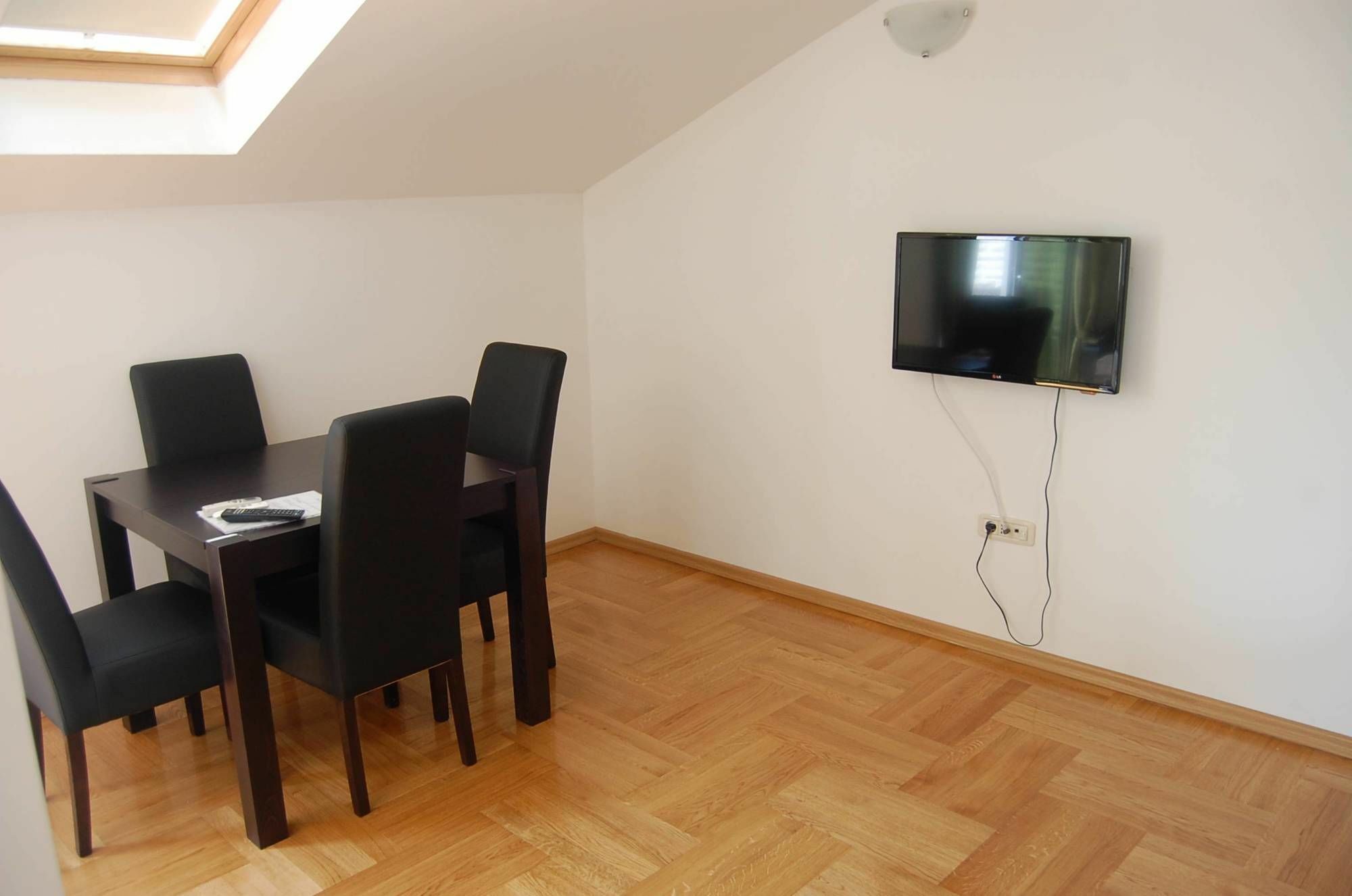 בודווה The Old Town Terrace Apartments מראה חיצוני תמונה